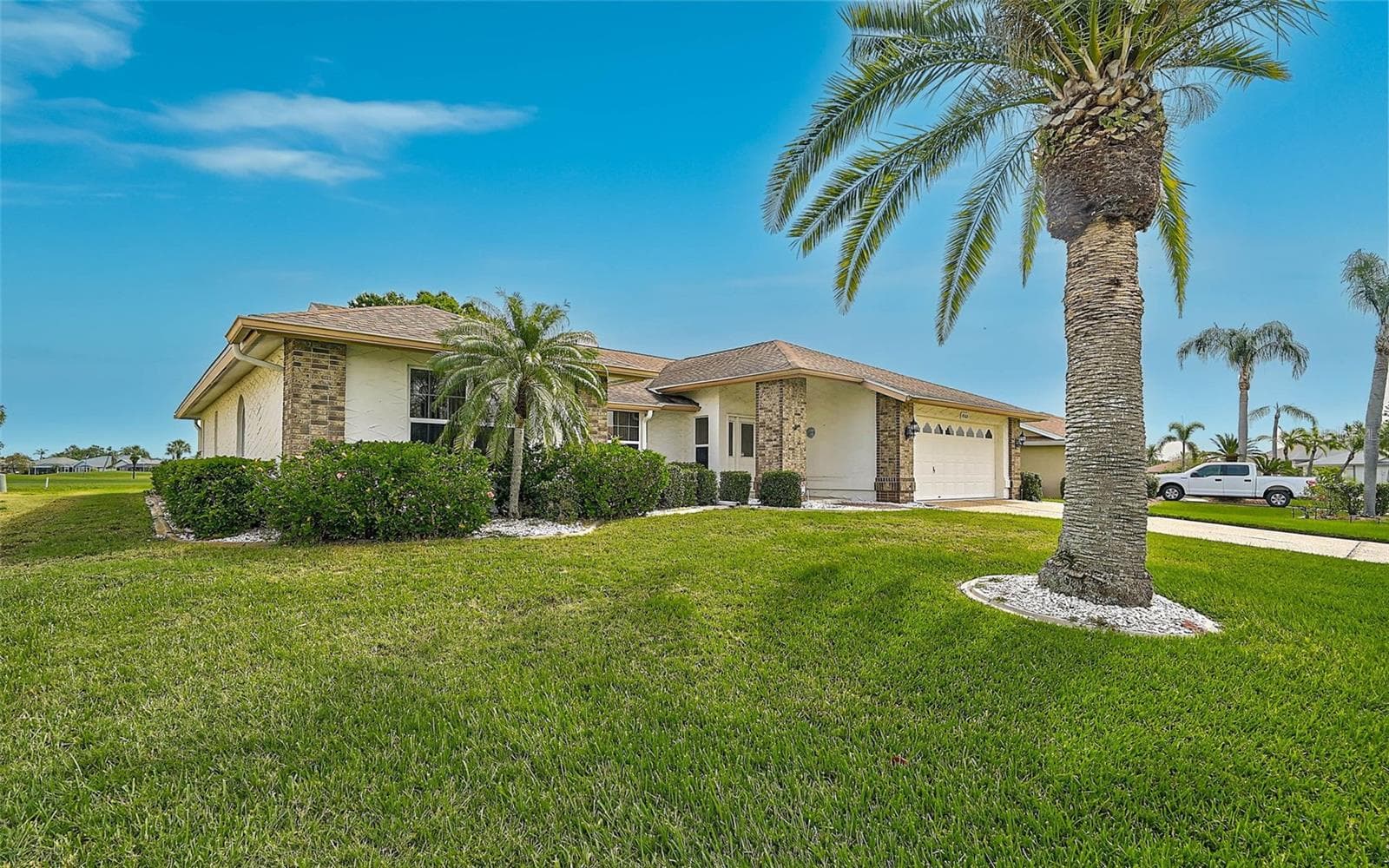 Single Family Residence at 4360 PRESIDENTIAL AVENUE CIR E, BRADENTON, photo 2 of 31