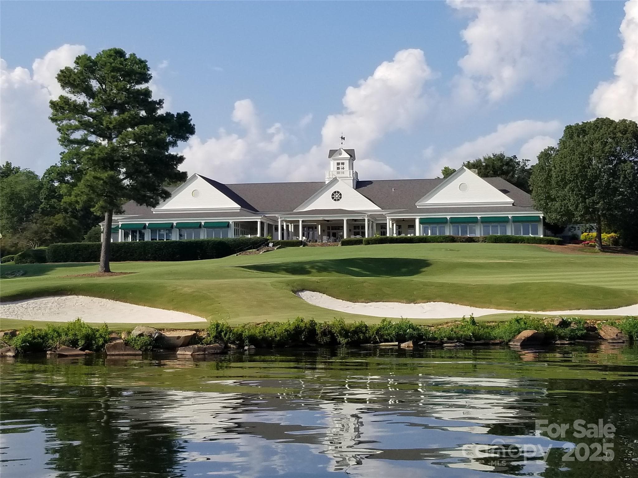 Heron Bay owners have the opportunity to join the adjacent Old North State Golf Club. - 133 Badin View Drive, Badin Lake