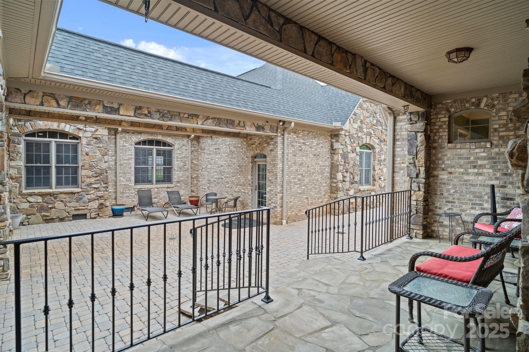 Single Family Residence at Rutherfordton, photo 21 of 40