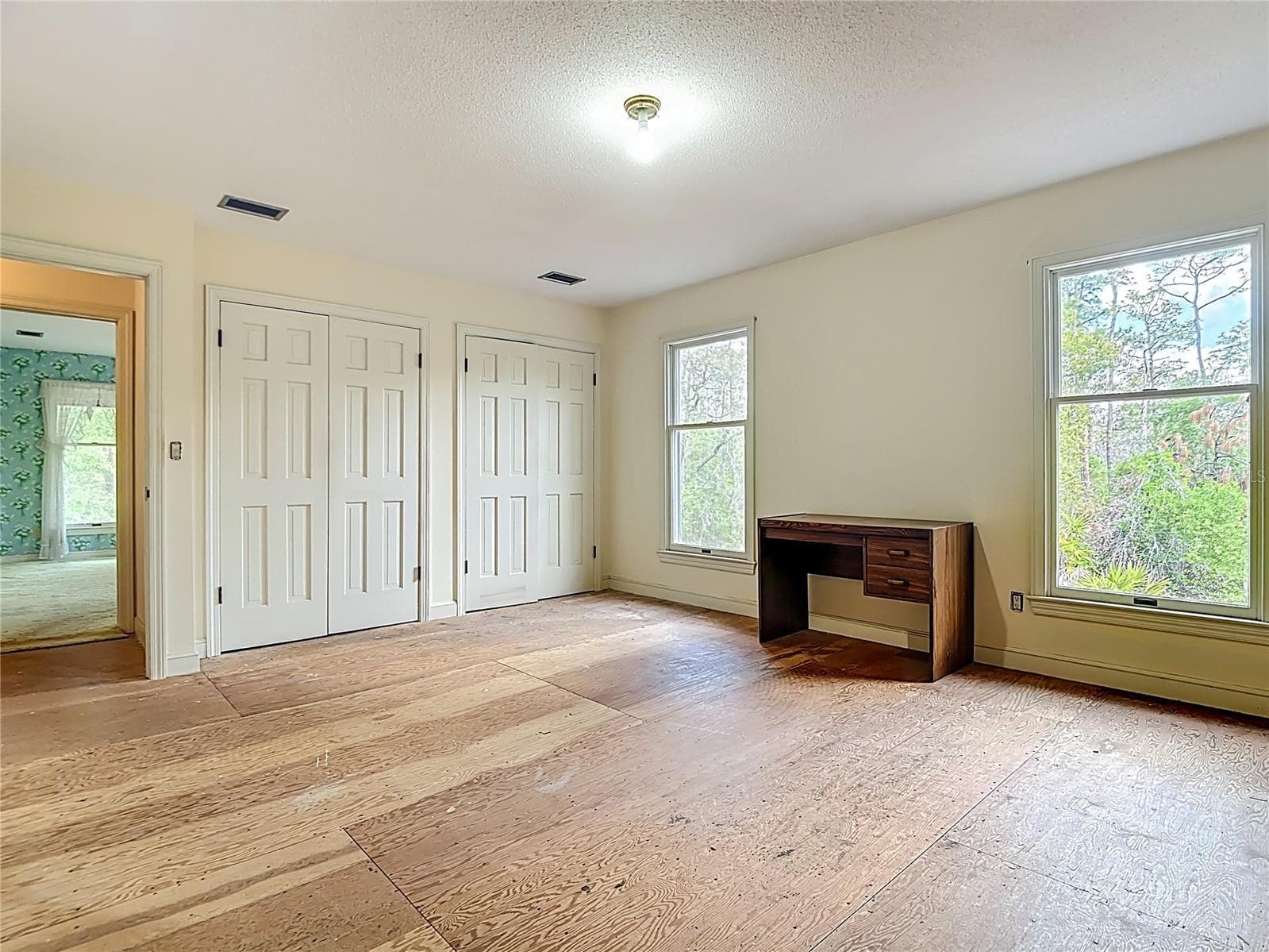 Single Family Residence at 3939 LAKE ERIE RD, GROVELAND, photo 30 of 42