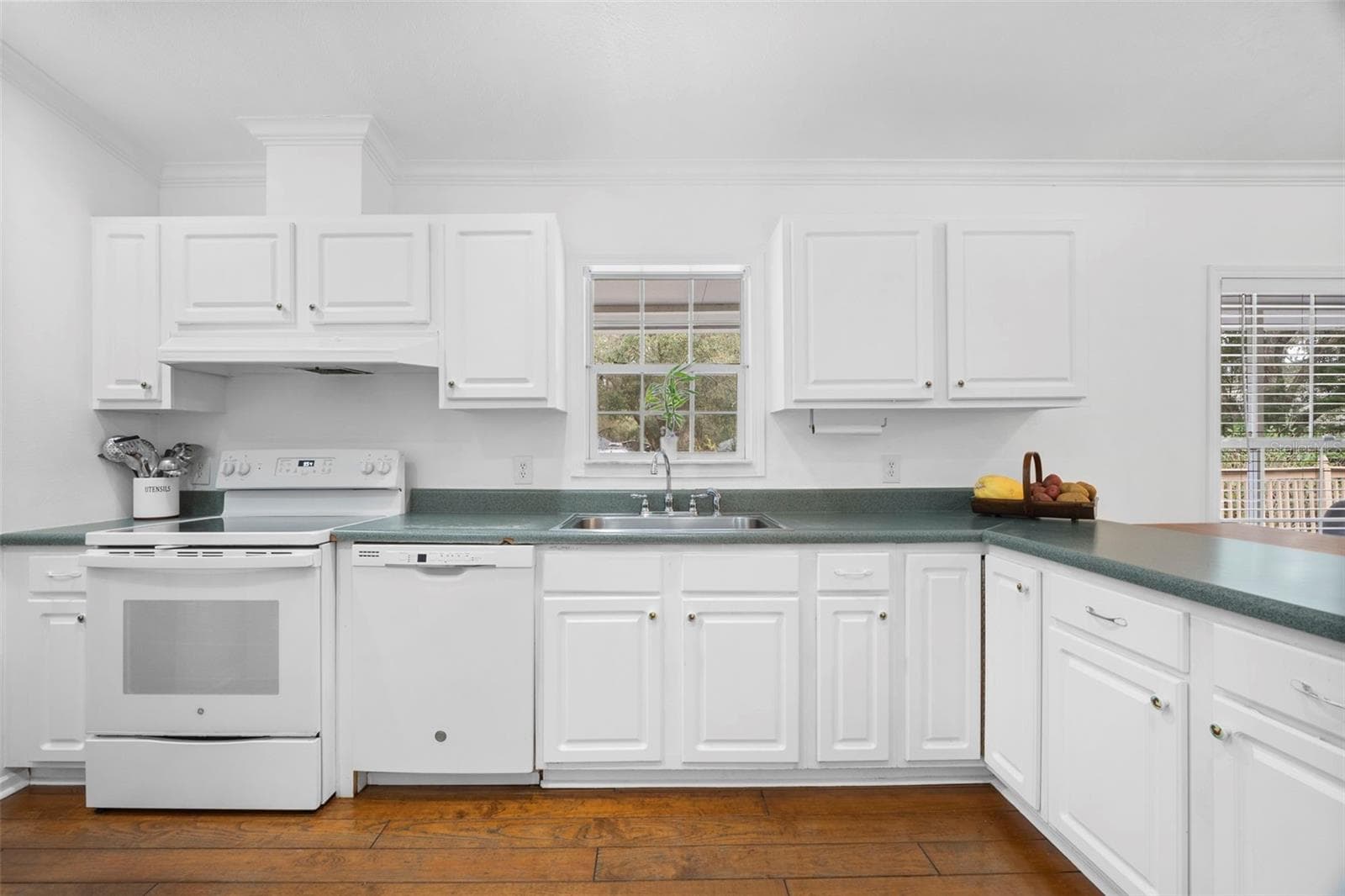 Modular Home at 13015 ELM ST, ODESSA, photo 6 of 41