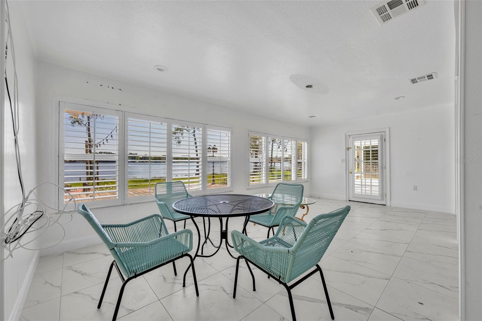 Single Family Residence at 7420 LAKE WILLIS DR, ORLANDO, photo 17 of 41