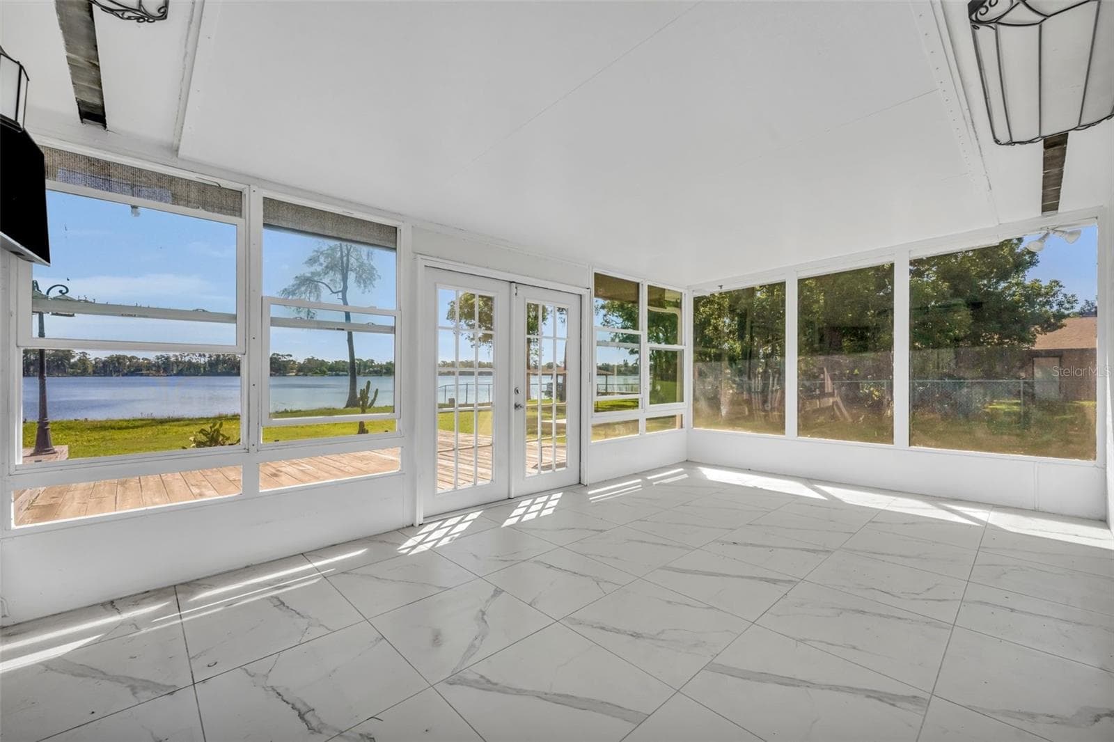 Single Family Residence at 7420 LAKE WILLIS DR, ORLANDO, photo 27 of 41