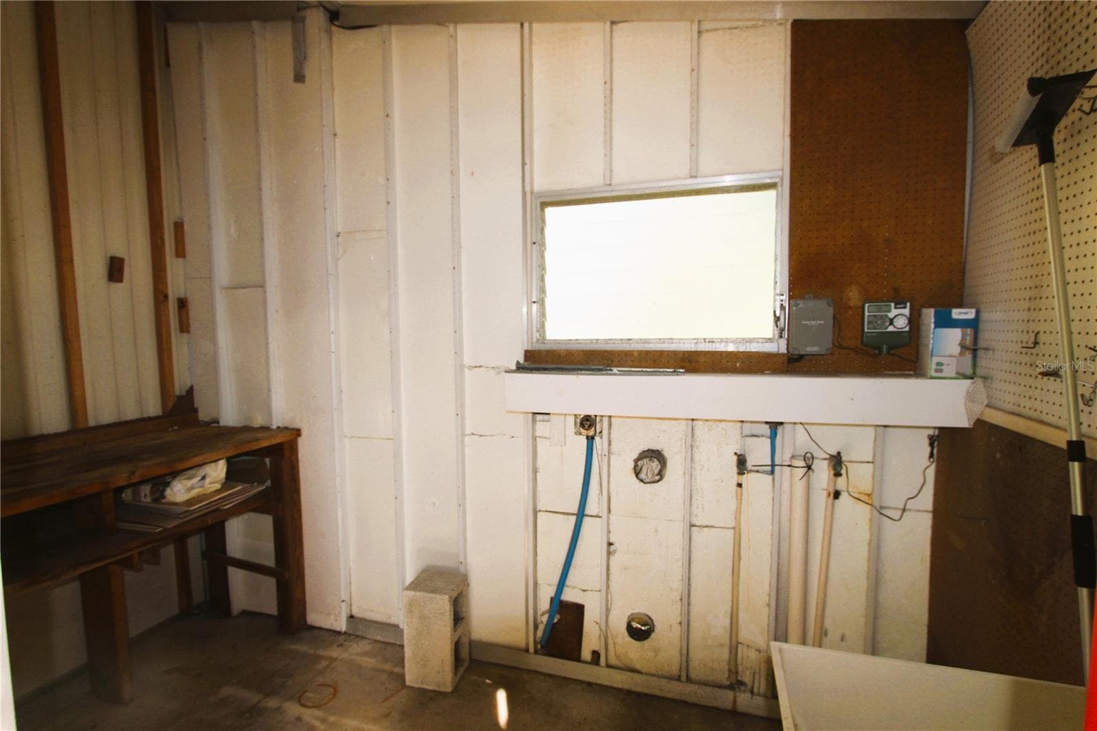 Manufactured Home at 151 APACHE CT, OAK HILL, photo 16 of 41