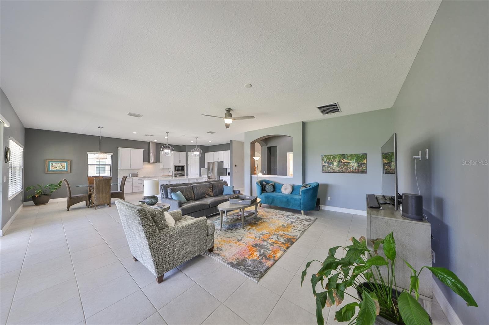 Single Family Residence at 11909 CLIMBING FERN AVE, RIVERVIEW, photo 19 of 78