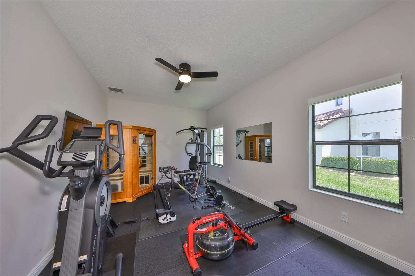 Single Family Residence at 11909 CLIMBING FERN AVE, RIVERVIEW, photo 28 of 78