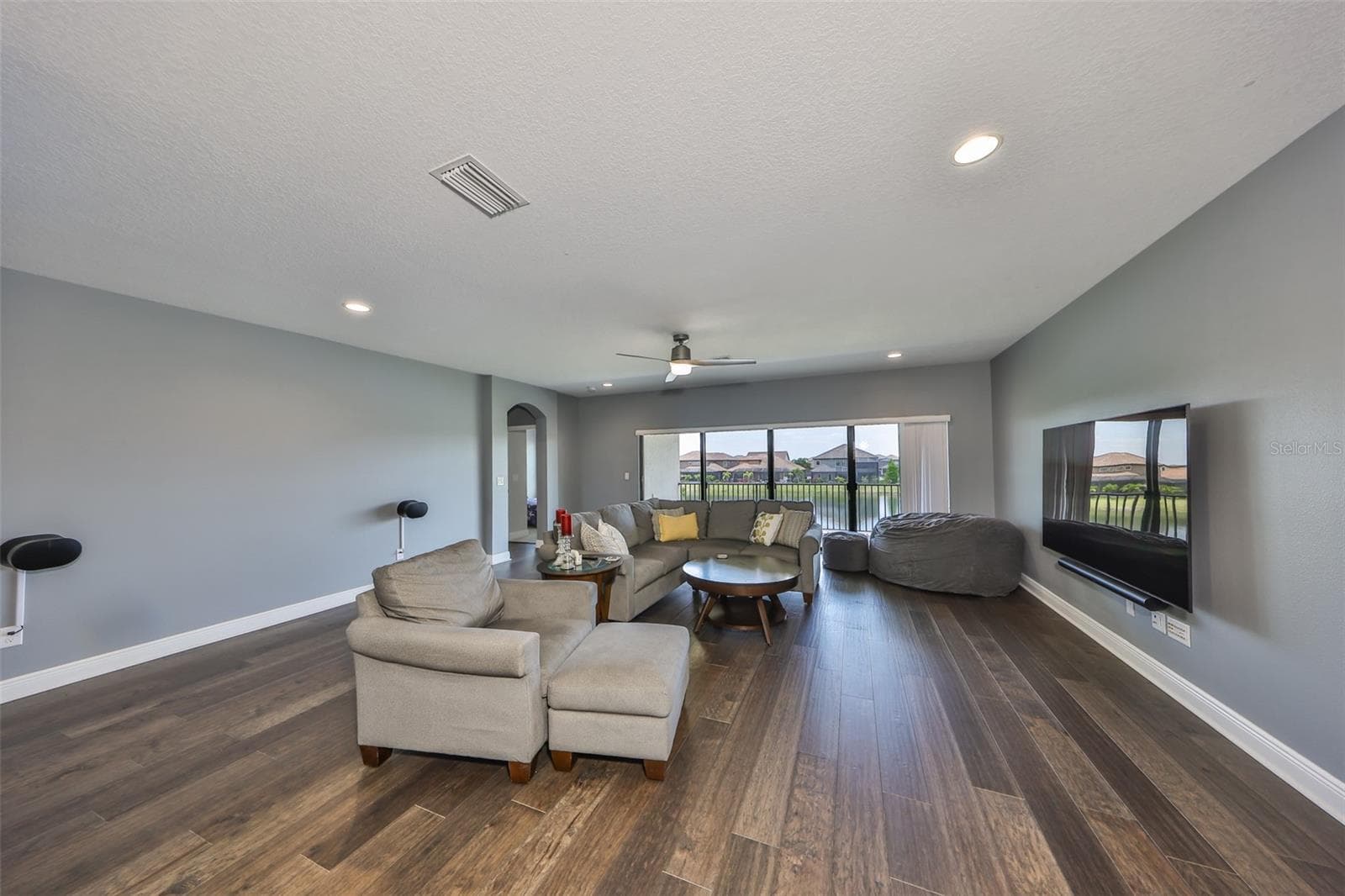Single Family Residence at 11909 CLIMBING FERN AVE, RIVERVIEW, photo 31 of 78