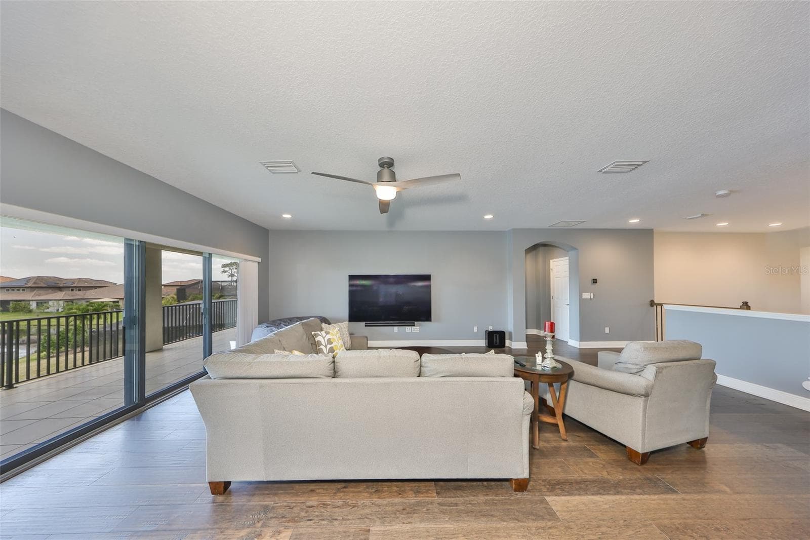 Single Family Residence at 11909 CLIMBING FERN AVE, RIVERVIEW, photo 33 of 78