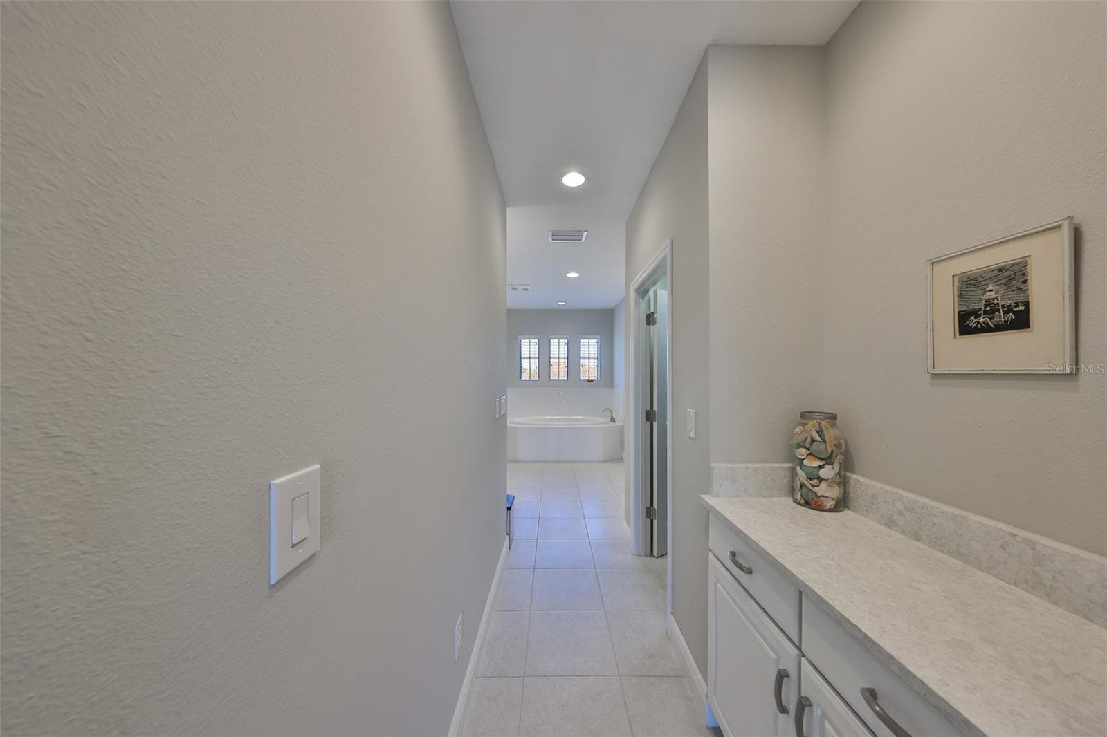 Single Family Residence at 11909 CLIMBING FERN AVE, RIVERVIEW, photo 52 of 78