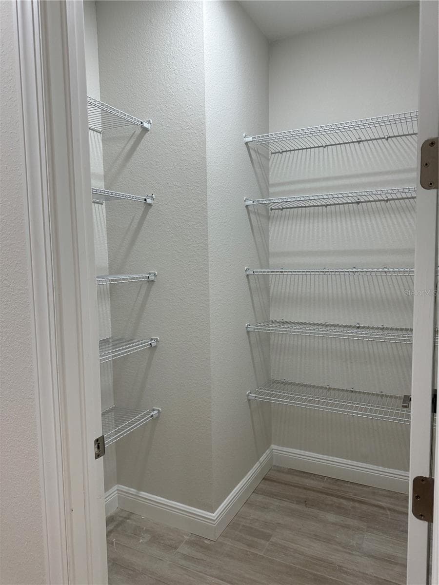 Walk-In Panty - 20296 RUTHERFORD AVE, PORT CHARLOTTE