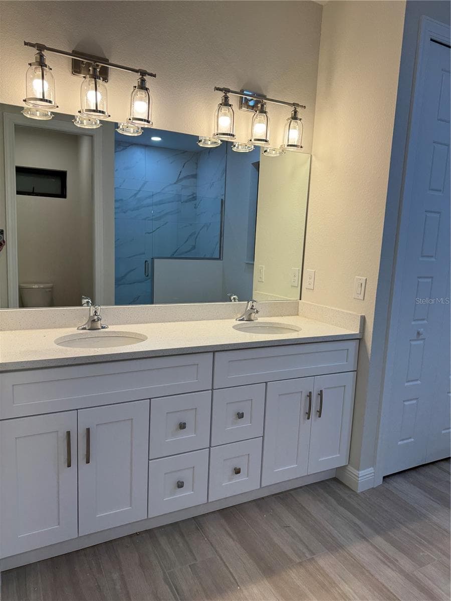 Master Bathroom Vanity - 20296 RUTHERFORD AVE, PORT CHARLOTTE