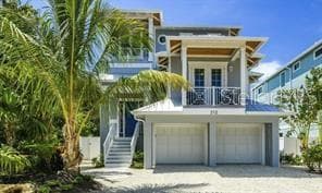 212 SPRING AVE