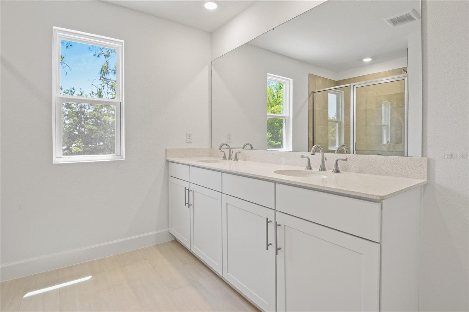 Single Family Residence at 3716 DEER RIDGE DR, MOUNT DORA, photo 15 of 23