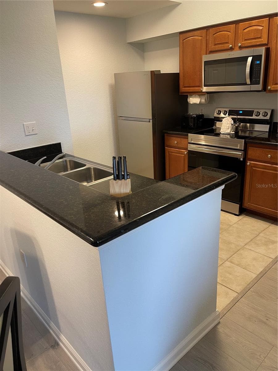 Condo - Hotel at 8101 RESORT VILLAGE DR #3909, ORLANDO, photo 9 of 41