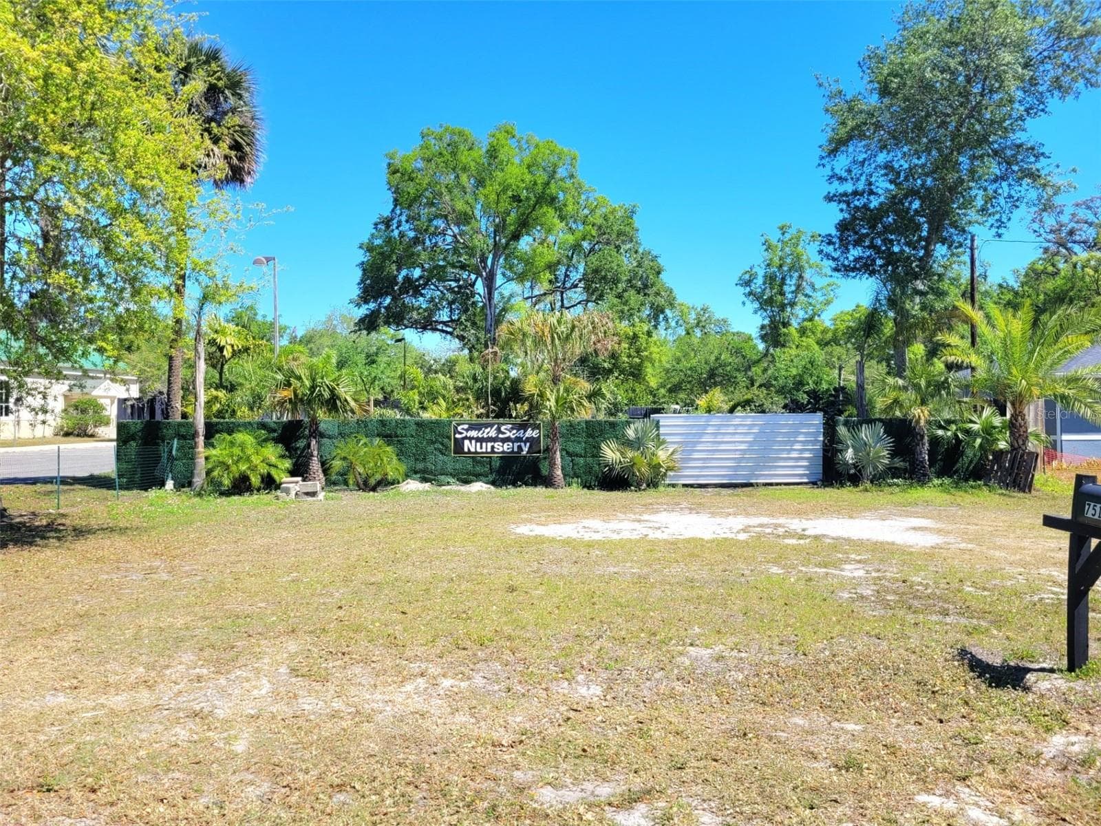7513 EDGEWATER DR