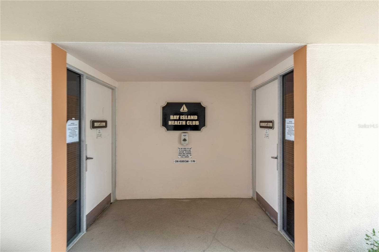 Condominium at 7625 SUN ISLAND DR S #106, SOUTH PASADENA, photo 33 of 50