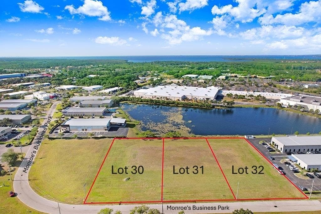 13836 MONROES BUSINESS PARK #Lot 32