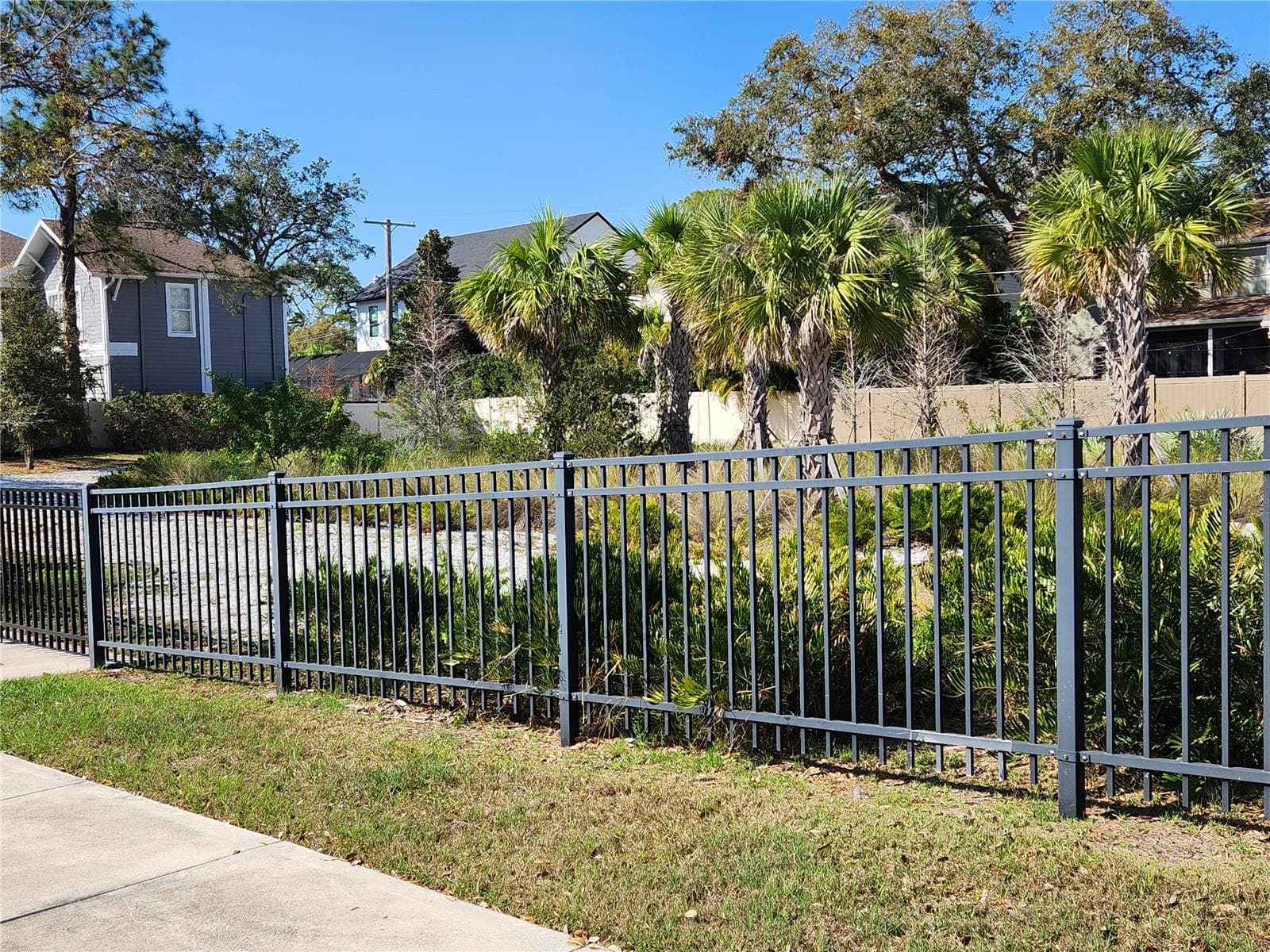 Office at 4409 W EL PRADO BLVD, TAMPA, photo 2 of 15