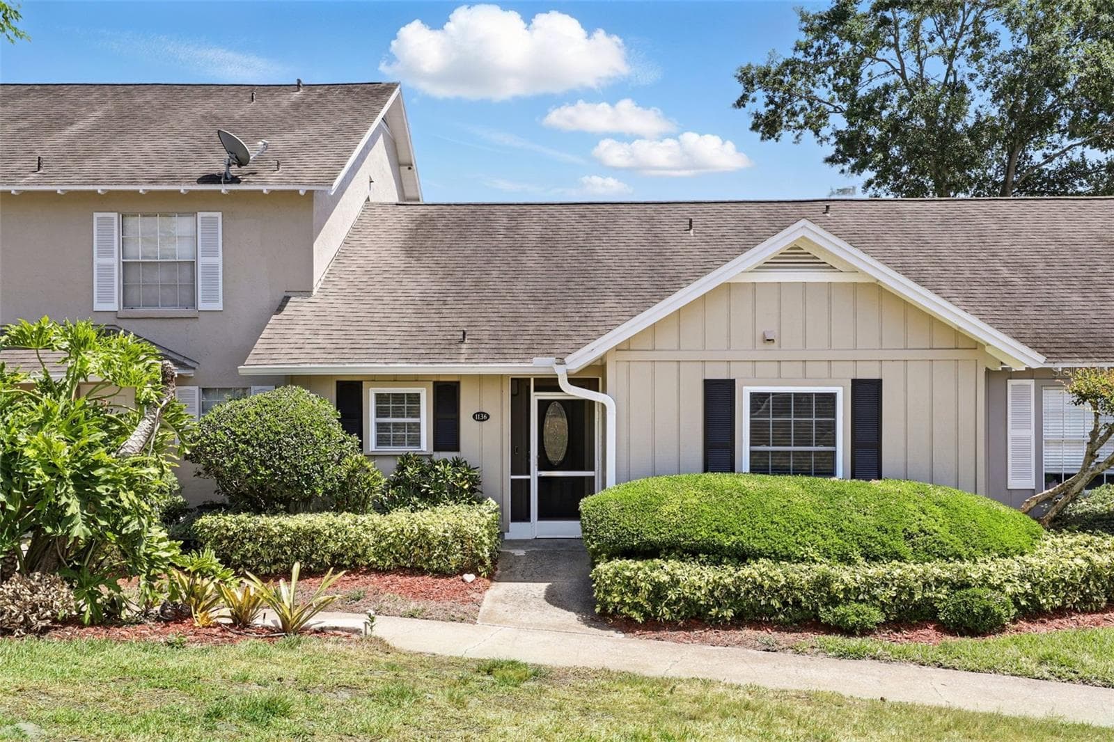 1136 VILLA LN #96