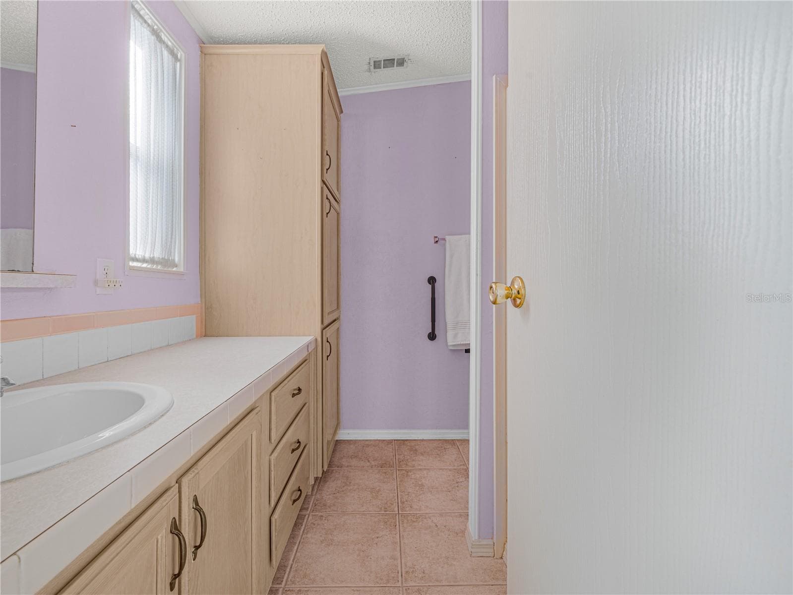 Manufactured Home at 43 RED QUILL CIR, LAKE WALES, photo 17 of 46