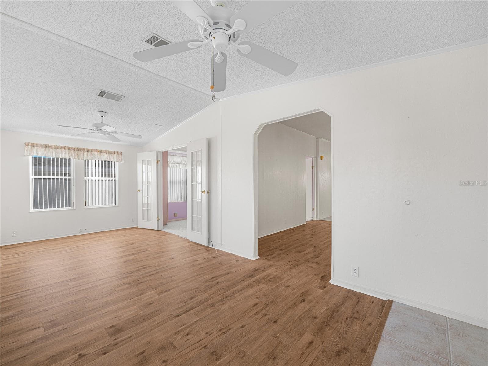Manufactured Home at 43 RED QUILL CIR, LAKE WALES, photo 21 of 46
