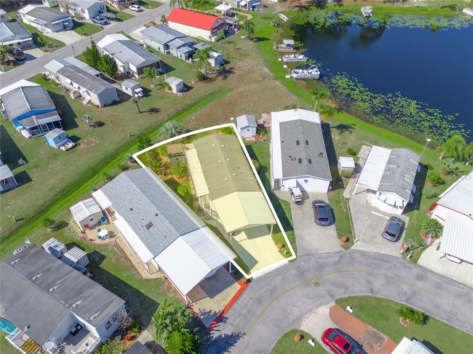 Manufactured Home at 43 RED QUILL CIR, LAKE WALES, photo 29 of 46