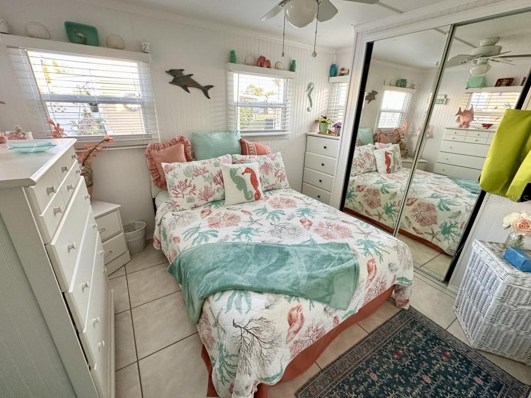 Mobile Home at 2094 DETROITER ST, SARASOTA, photo 5 of 12