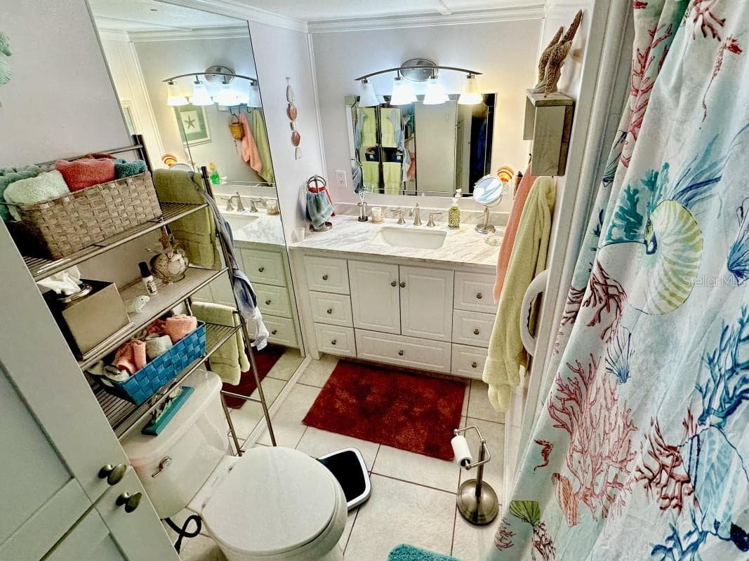 Mobile Home at 2094 DETROITER ST, SARASOTA, photo 11 of 12