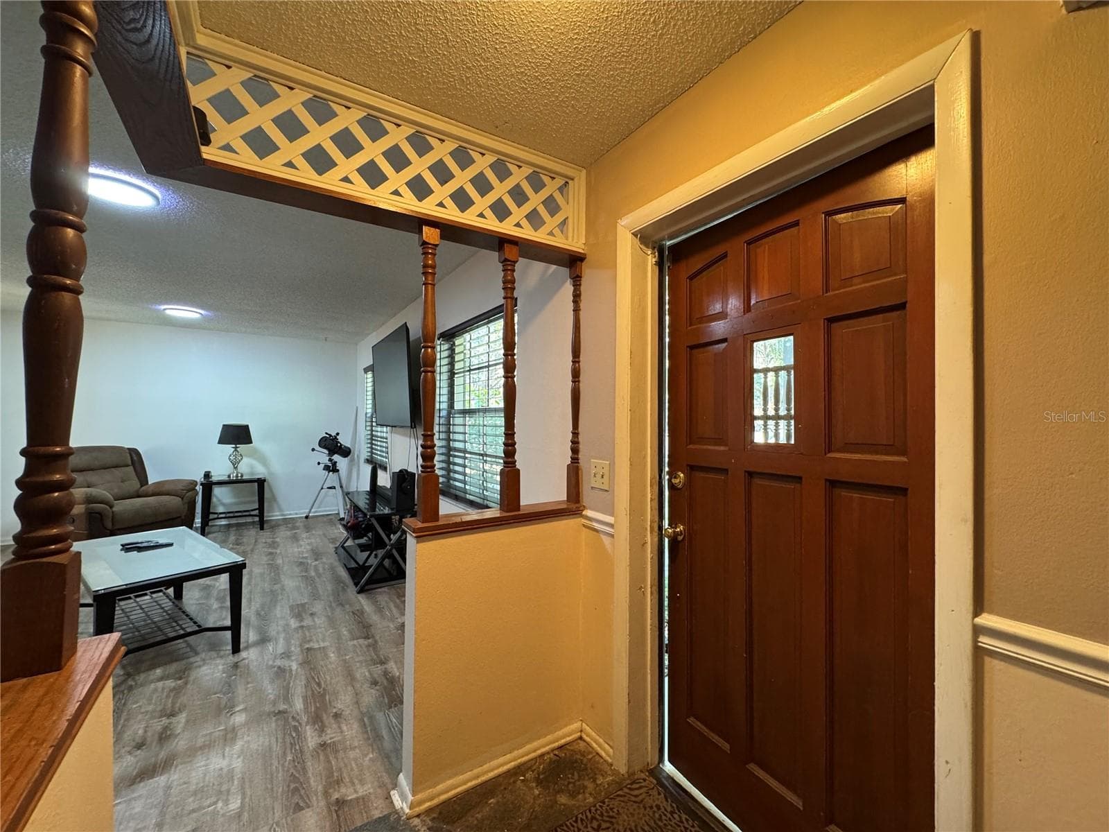 Single Family Residence at 1703 N TAYLOR RD, BRANDON, photo 10 of 32