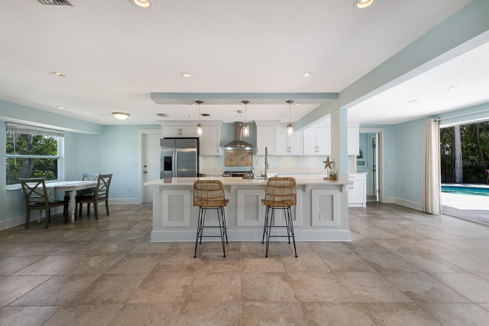 Single Family Residence at 506 69TH ST, HOLMES BEACH, photo 8 of 37