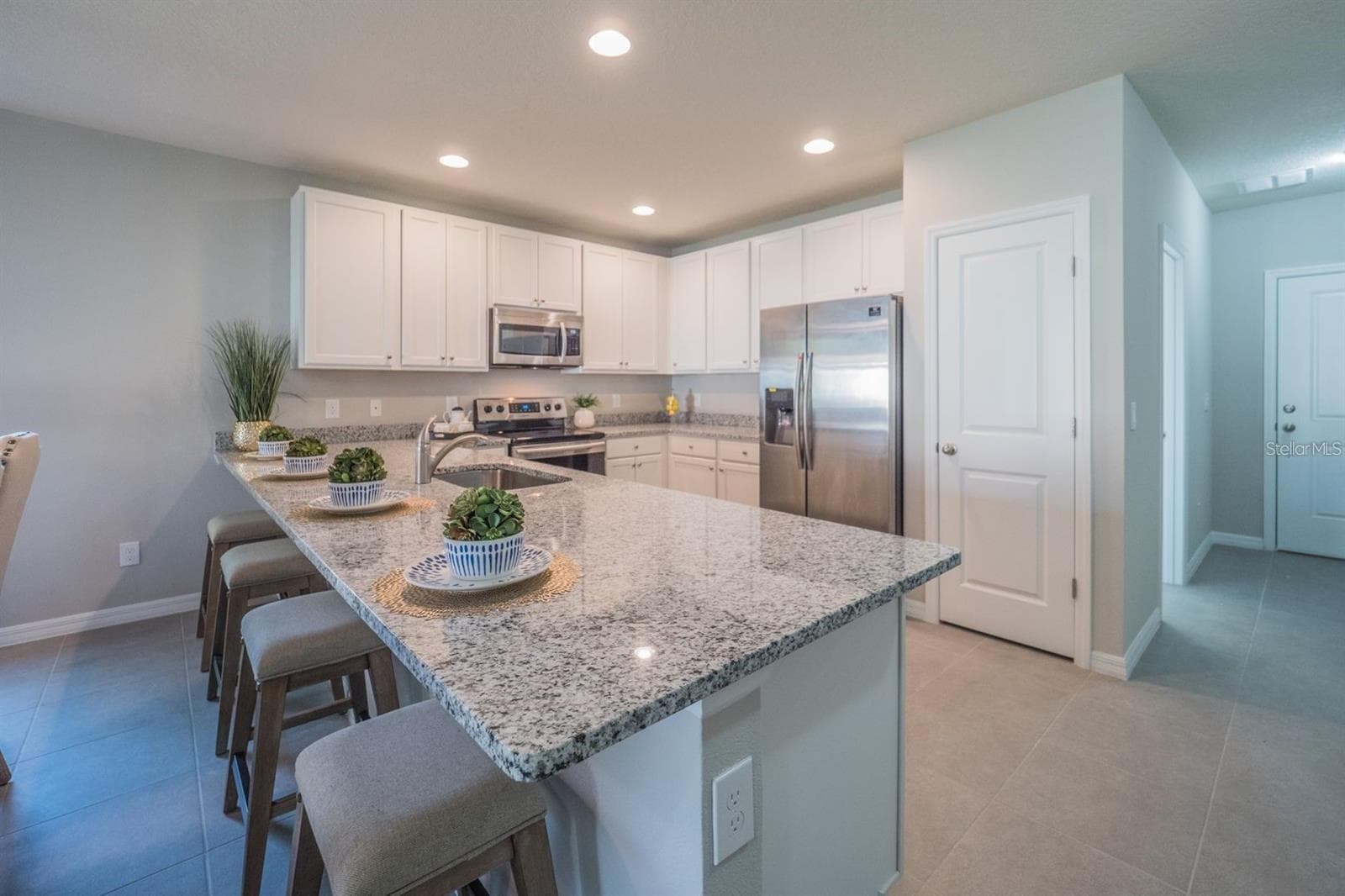 Single Family Residence at 248 CHESHIRE CT, KISSIMMEE, photo 4 of 24