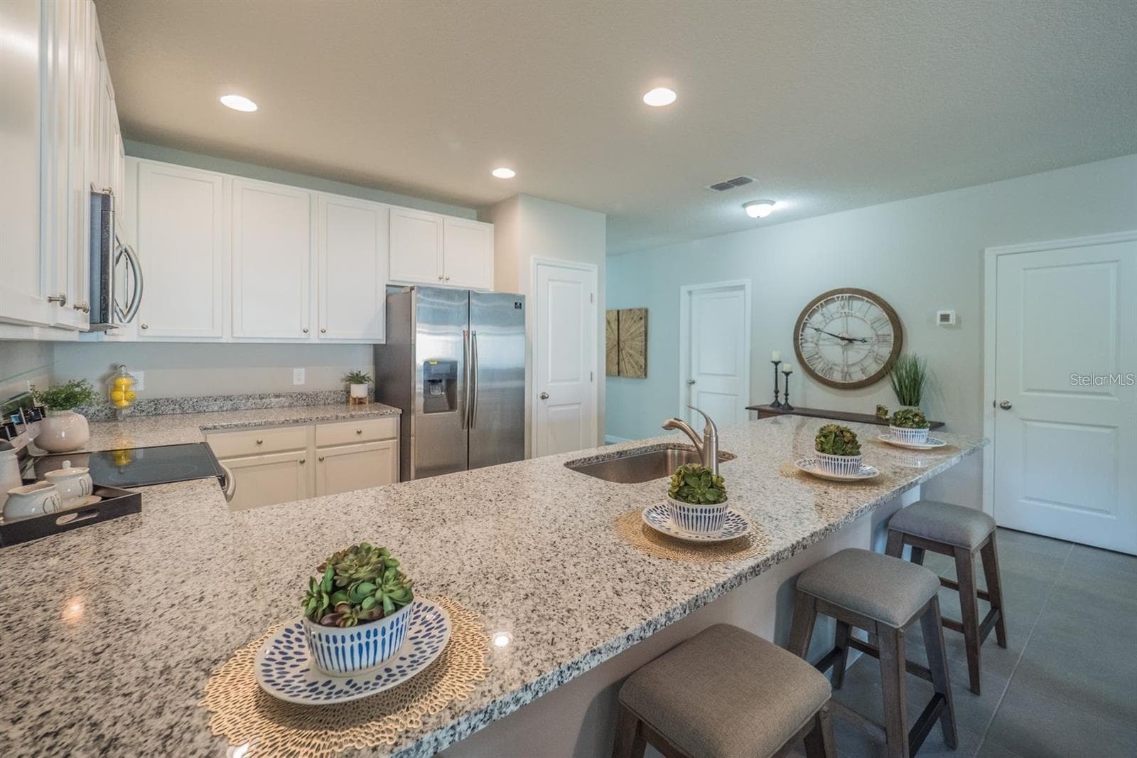 Single Family Residence at 248 CHESHIRE CT, KISSIMMEE, photo 7 of 24