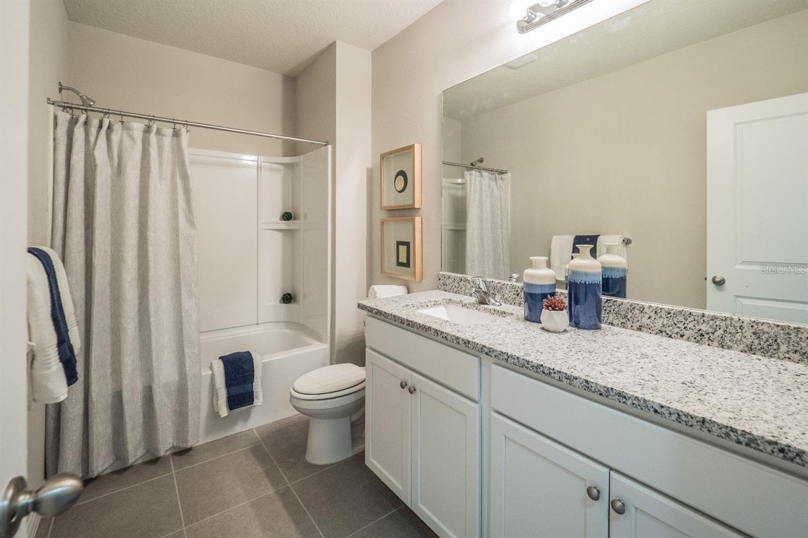 Single Family Residence at 248 CHESHIRE CT, KISSIMMEE, photo 16 of 24