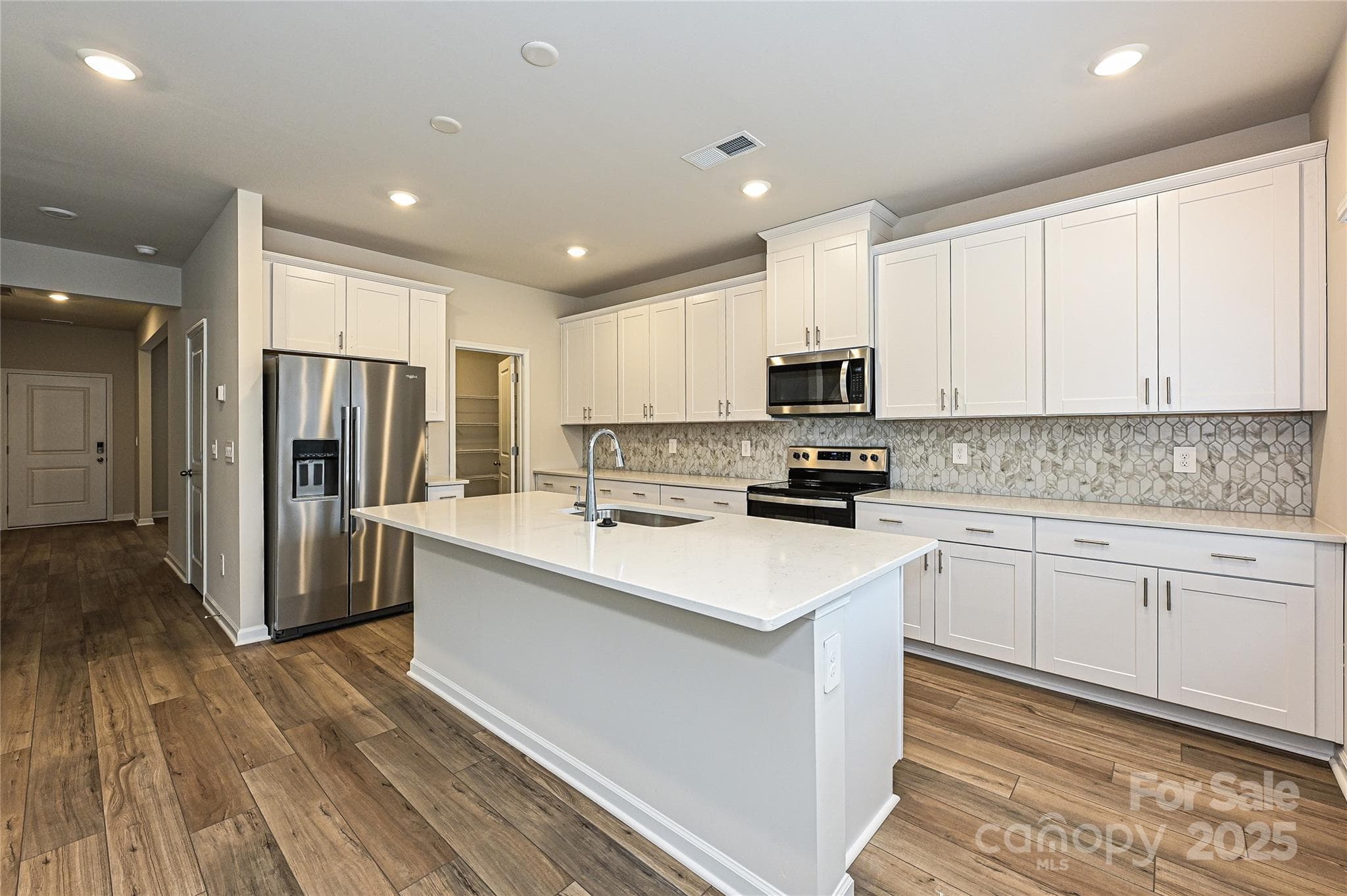 Photo is not of the actual home, but is an inspirational photo of builder’s model home and may depict options, furnishings, and/or decorator features that are not included - Newton