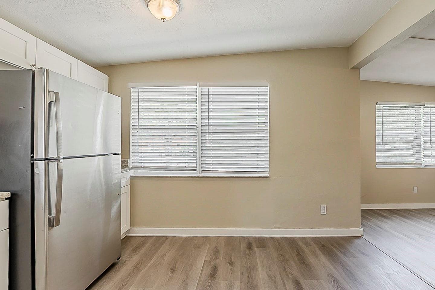 Single Family Residence at 4010 EMERSON AVE S, ST PETERSBURG, photo 3 of 23