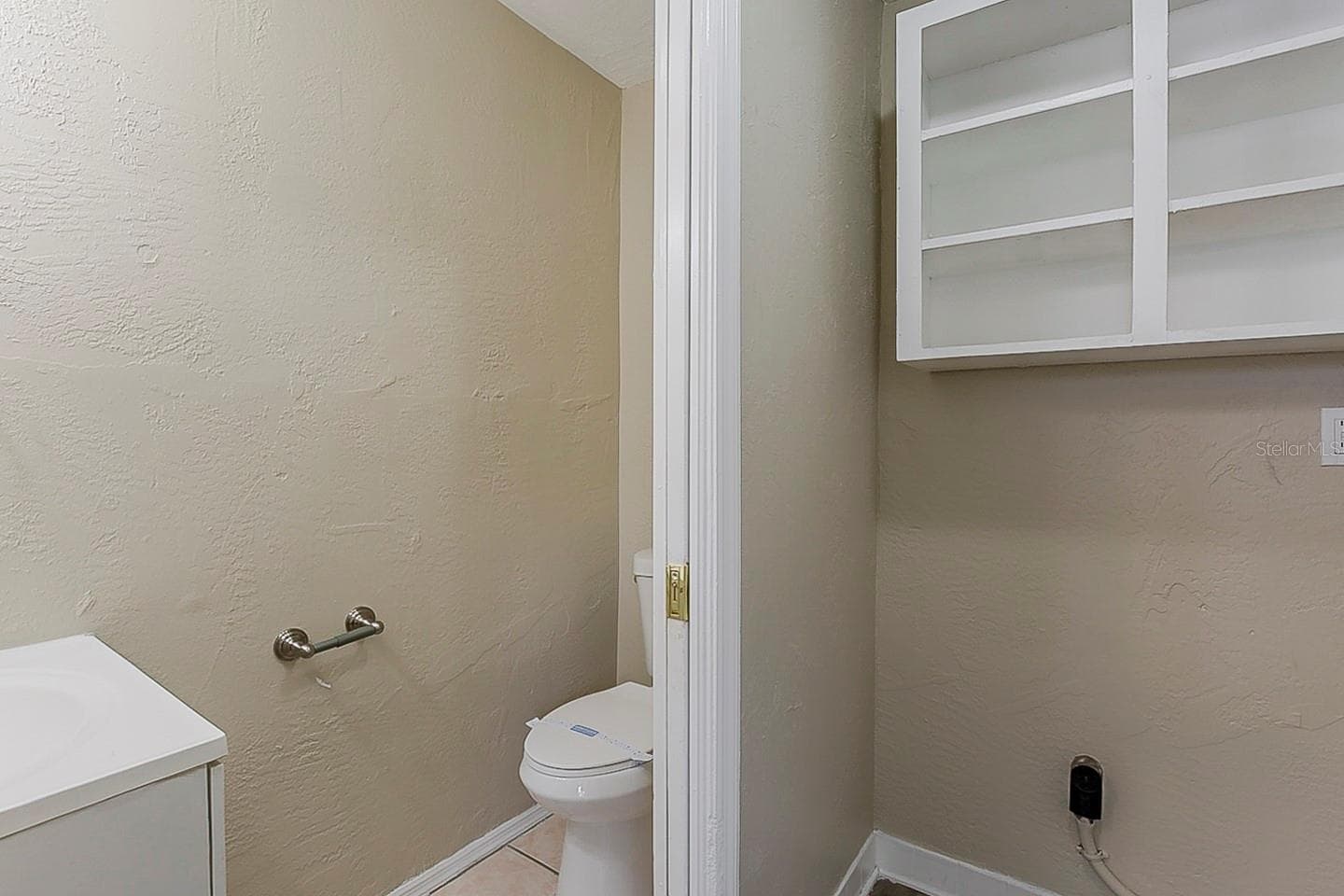Single Family Residence at 4010 EMERSON AVE S, ST PETERSBURG, photo 20 of 23