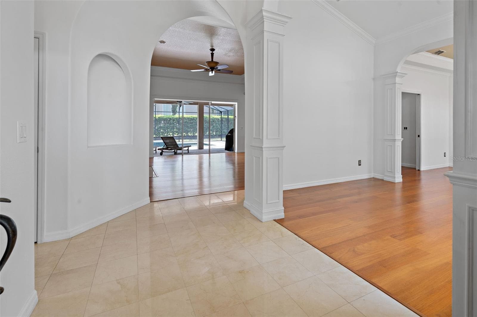 Single Family Residence at 7698 MOUNT CARMEL DR, ORLANDO, photo 6 of 47