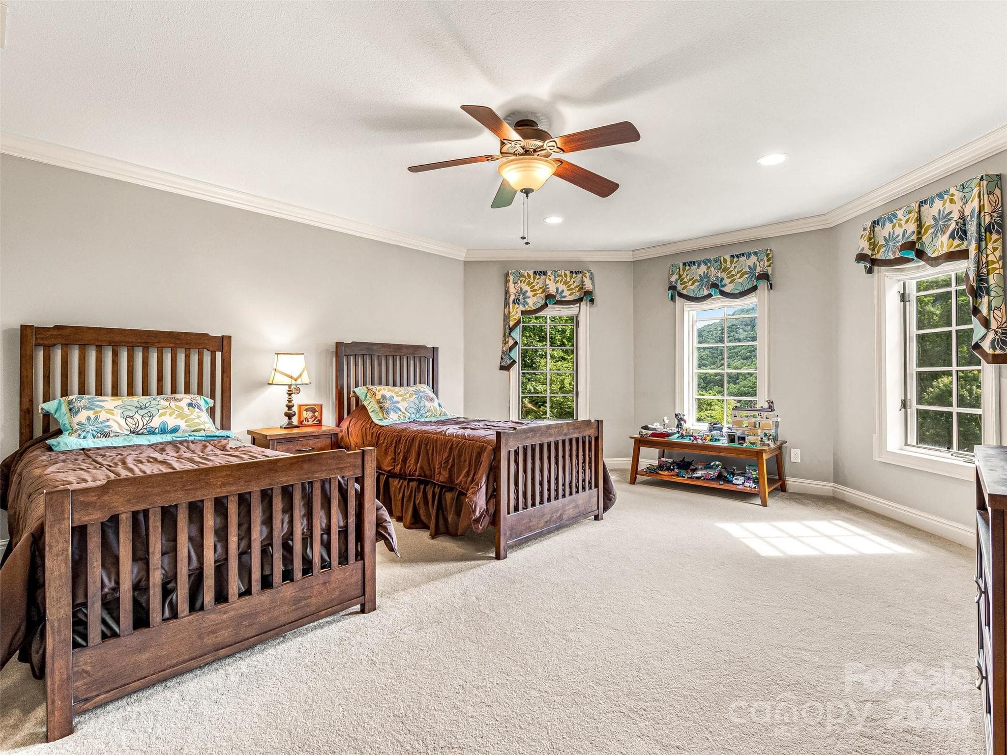 Upstairs Guest Suite 1 - 202 Emerald Lane, Maggie Valley
