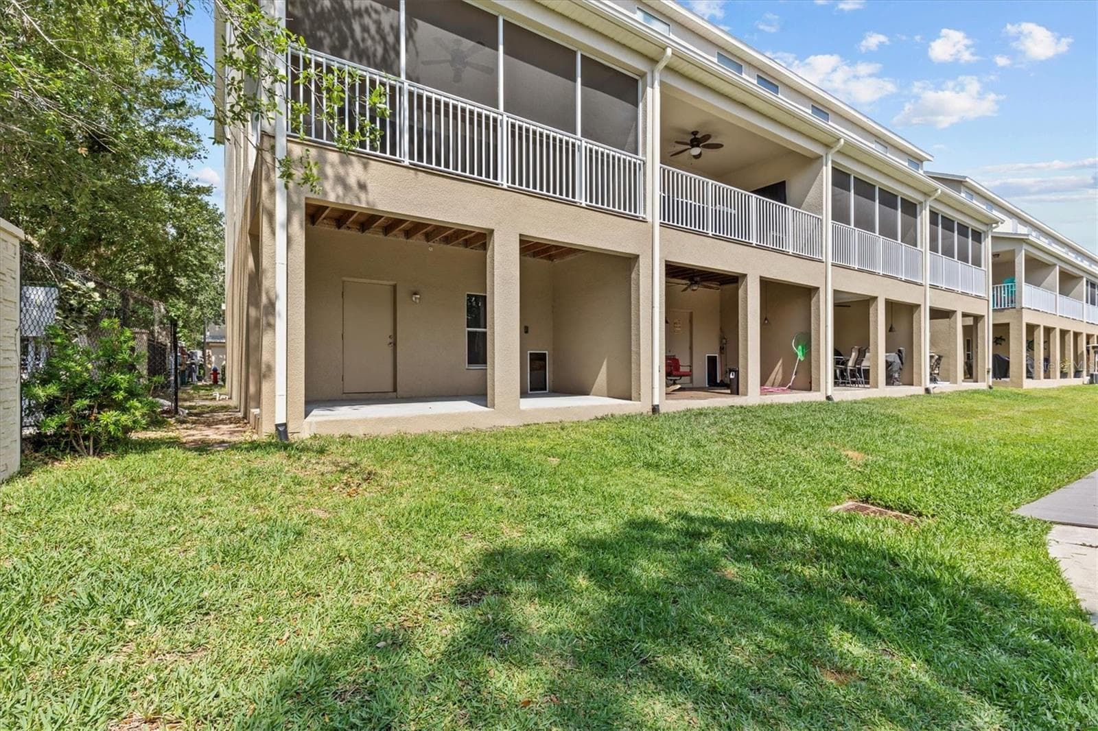 Townhouse at 800 CALLISTA CAY LOOP, TARPON SPRINGS, photo 30 of 36