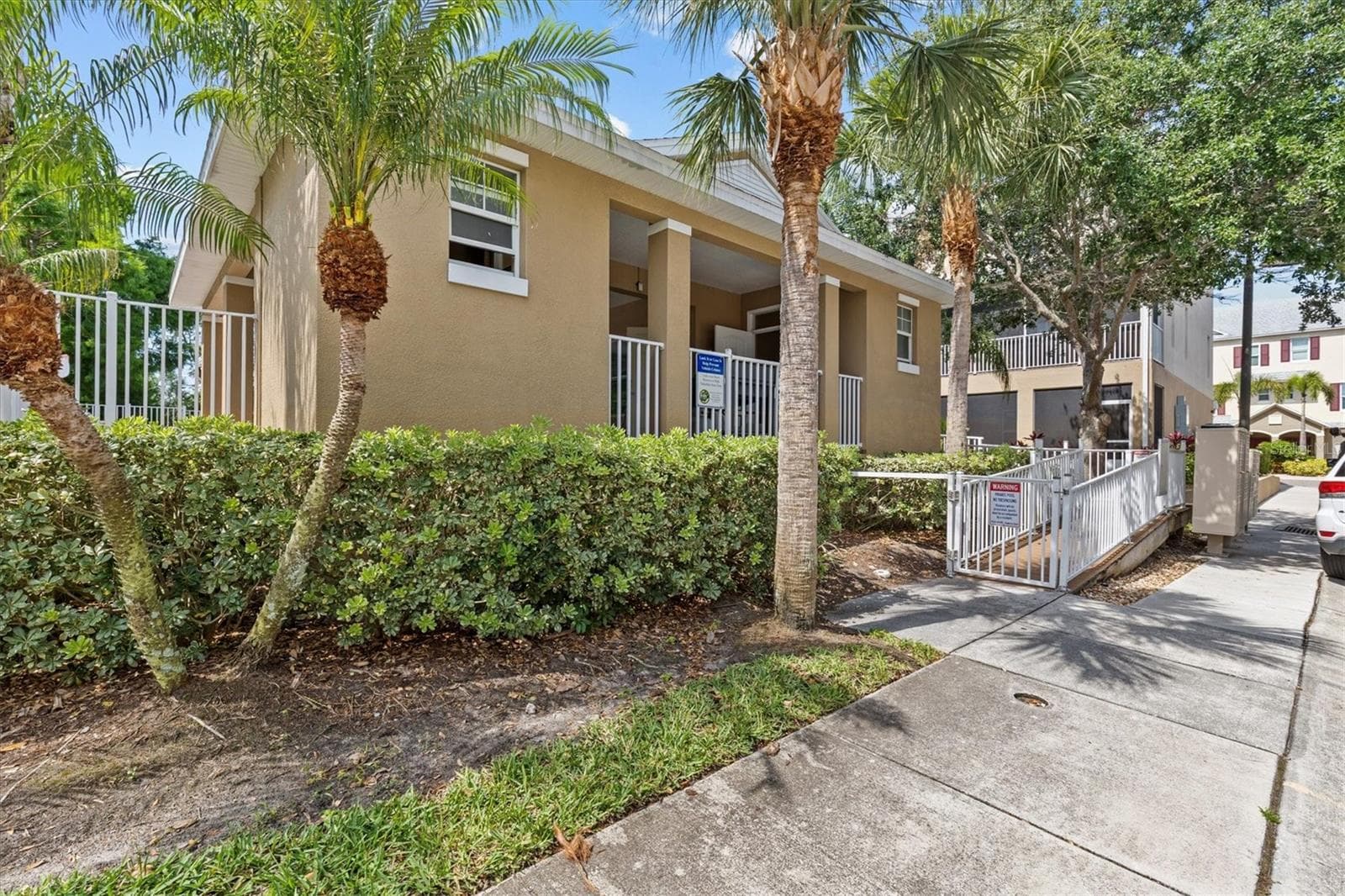 Townhouse at 800 CALLISTA CAY LOOP, TARPON SPRINGS, photo 32 of 36
