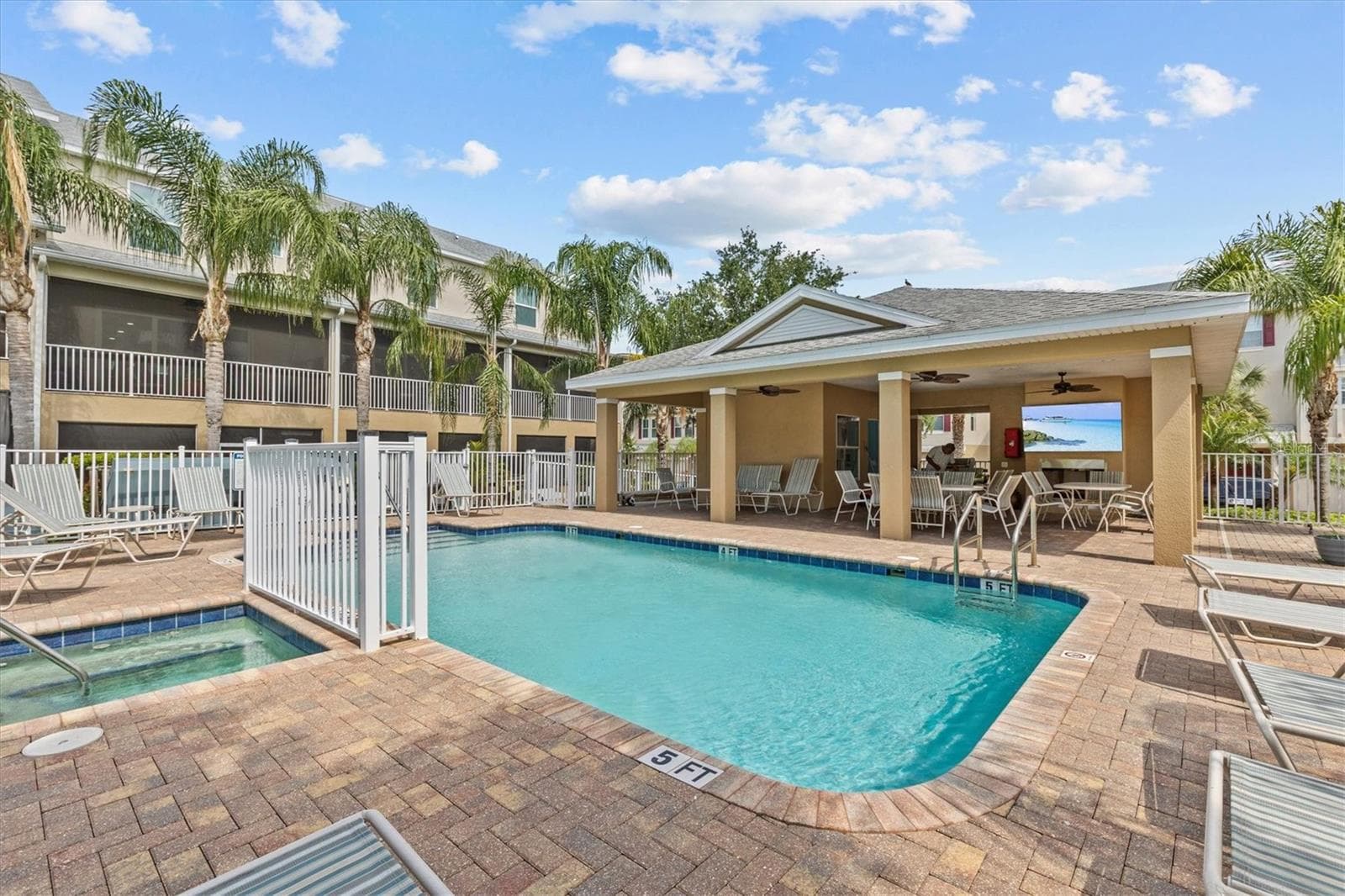Townhouse at 800 CALLISTA CAY LOOP, TARPON SPRINGS, photo 35 of 36