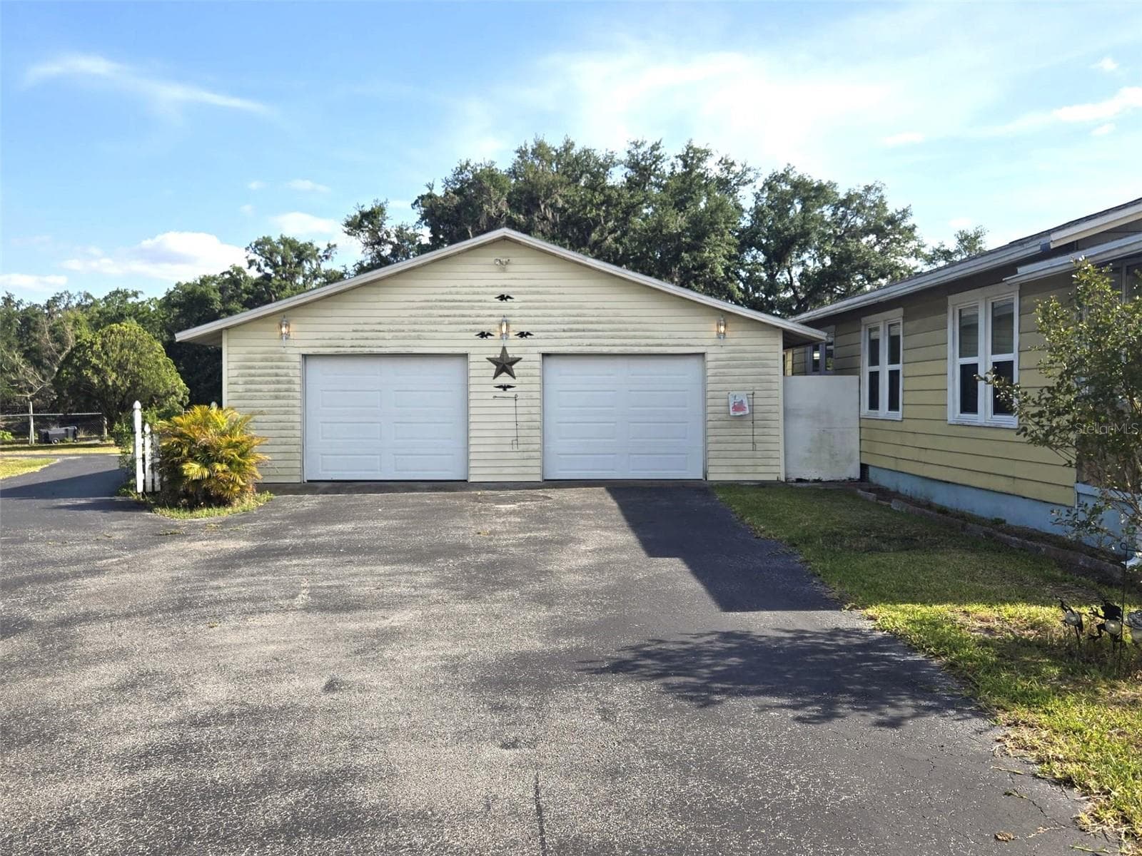 Single Family Residence at 3101 MEDULLA RD, PLANT CITY, photo 17 of 85