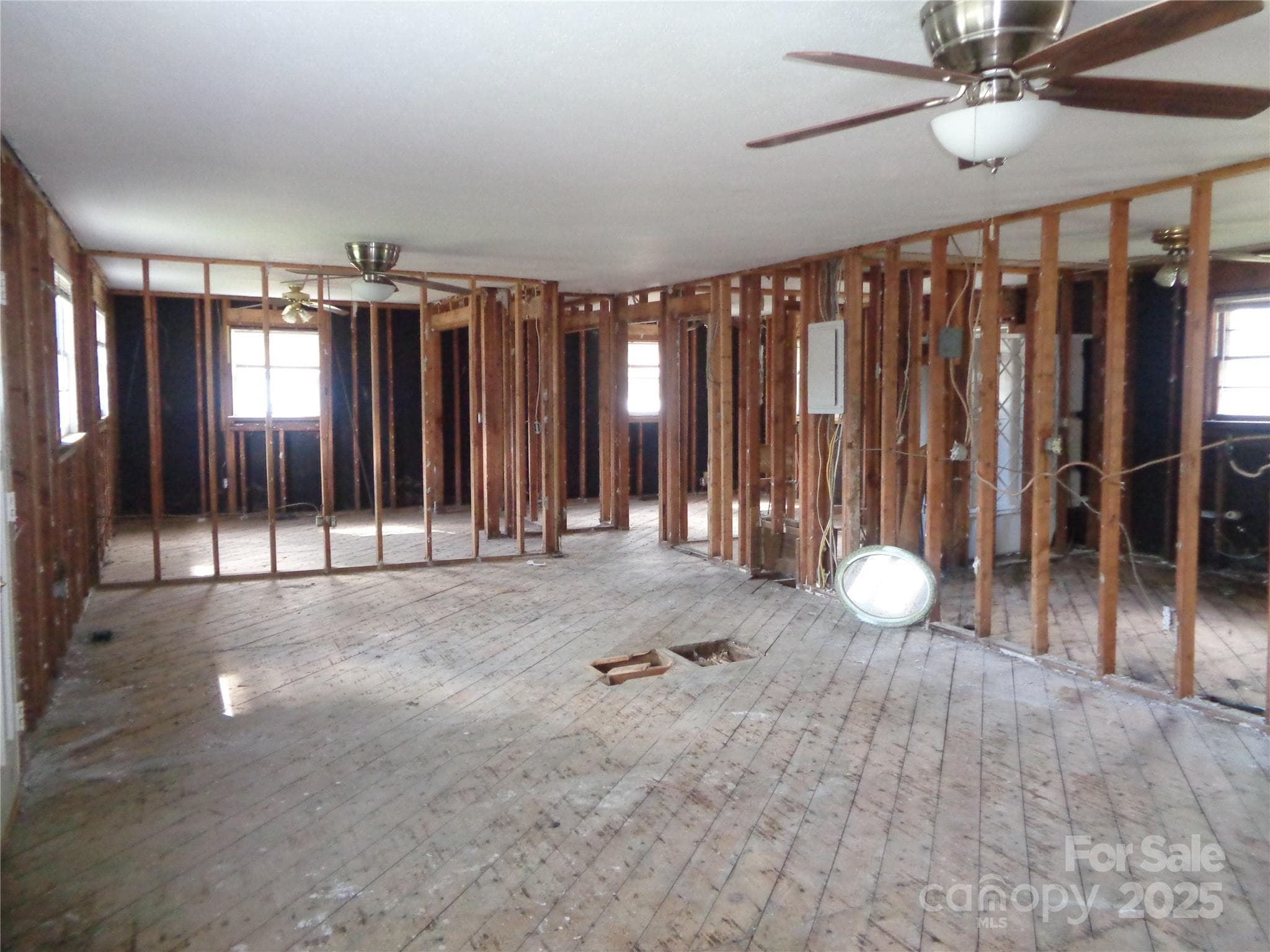 Single Family Residence at Waynesville, photo 2 of 14