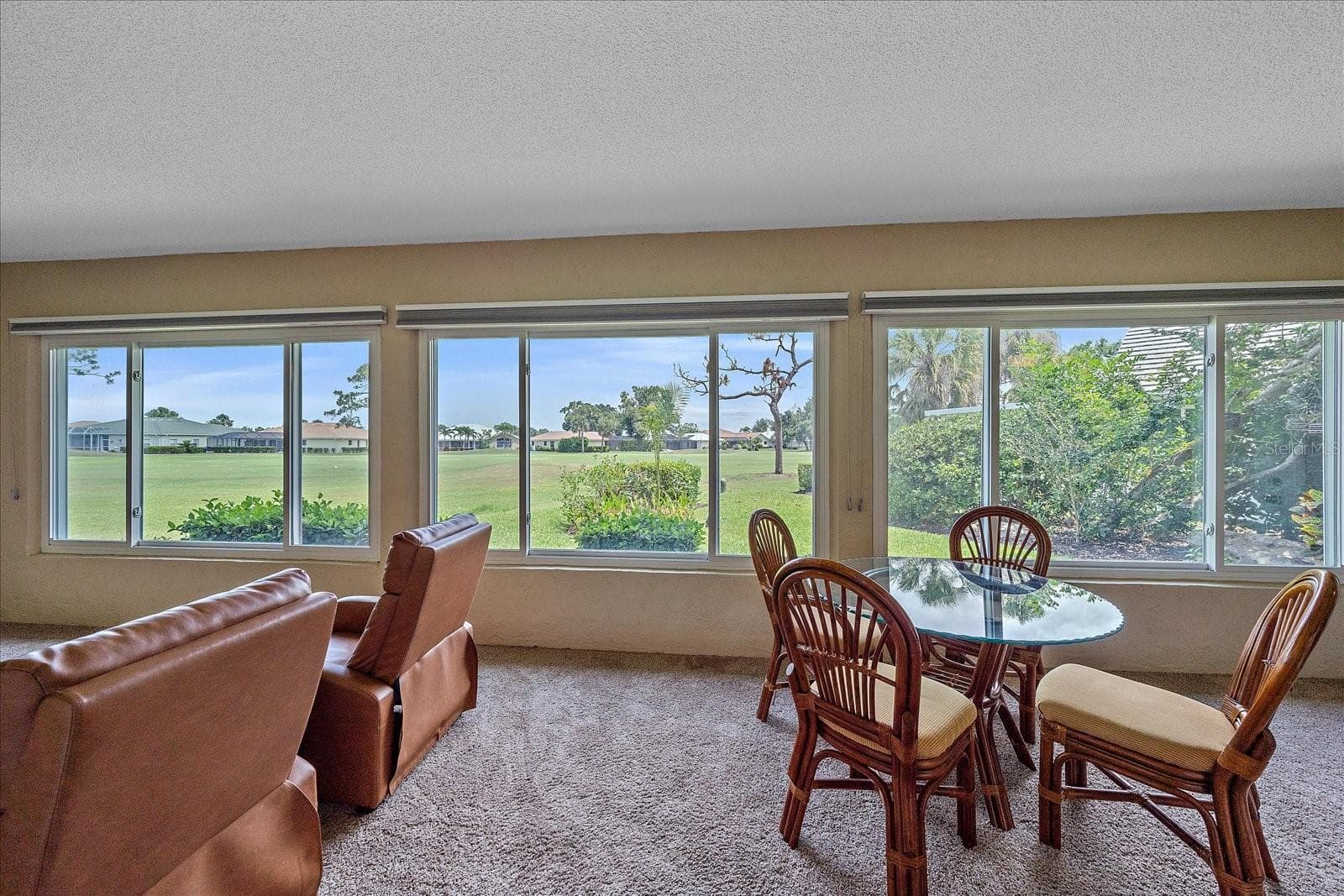 Florida Room View of Turnberry 8th fairway in Waterford - 1432 COLONY PL, VENICE