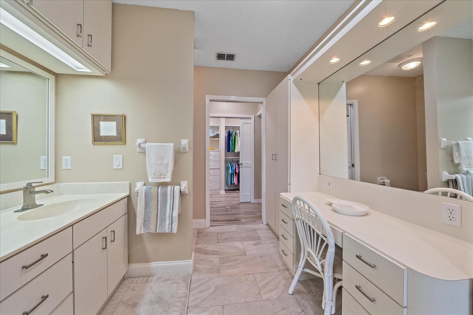 Primary Bedroom Bathroom Ensuite - 1432 COLONY PL, VENICE