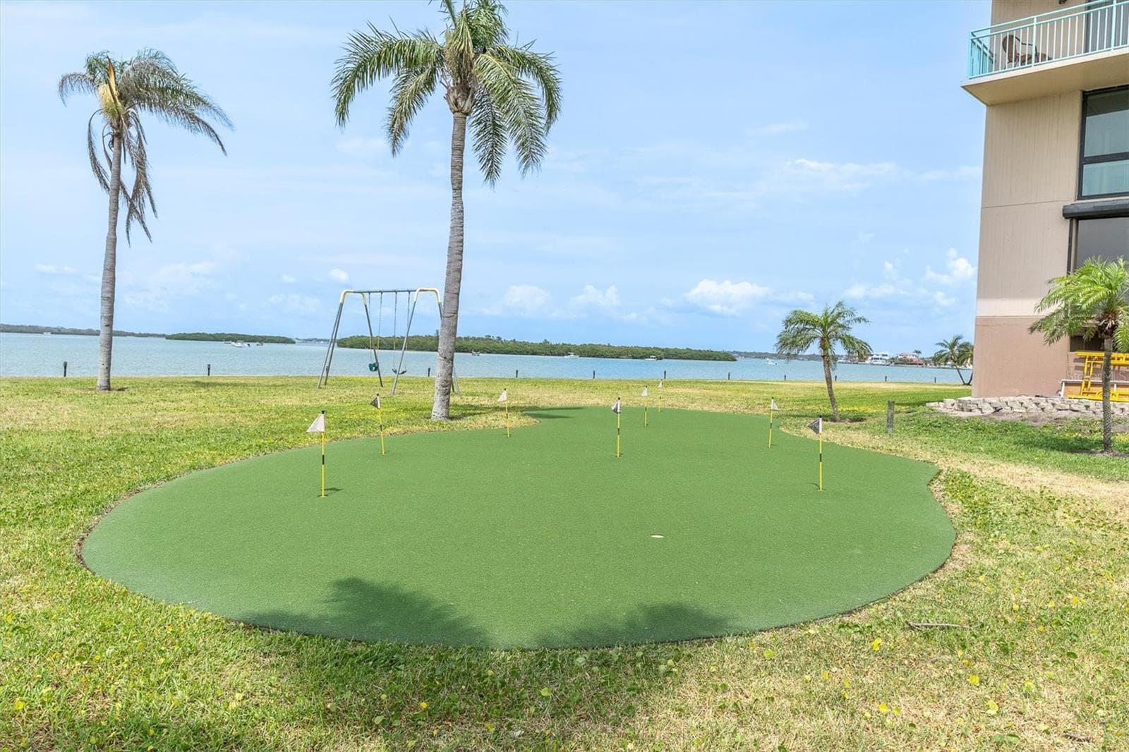 How your short game? - 1 KEY CAPRI #502E, TREASURE ISLAND