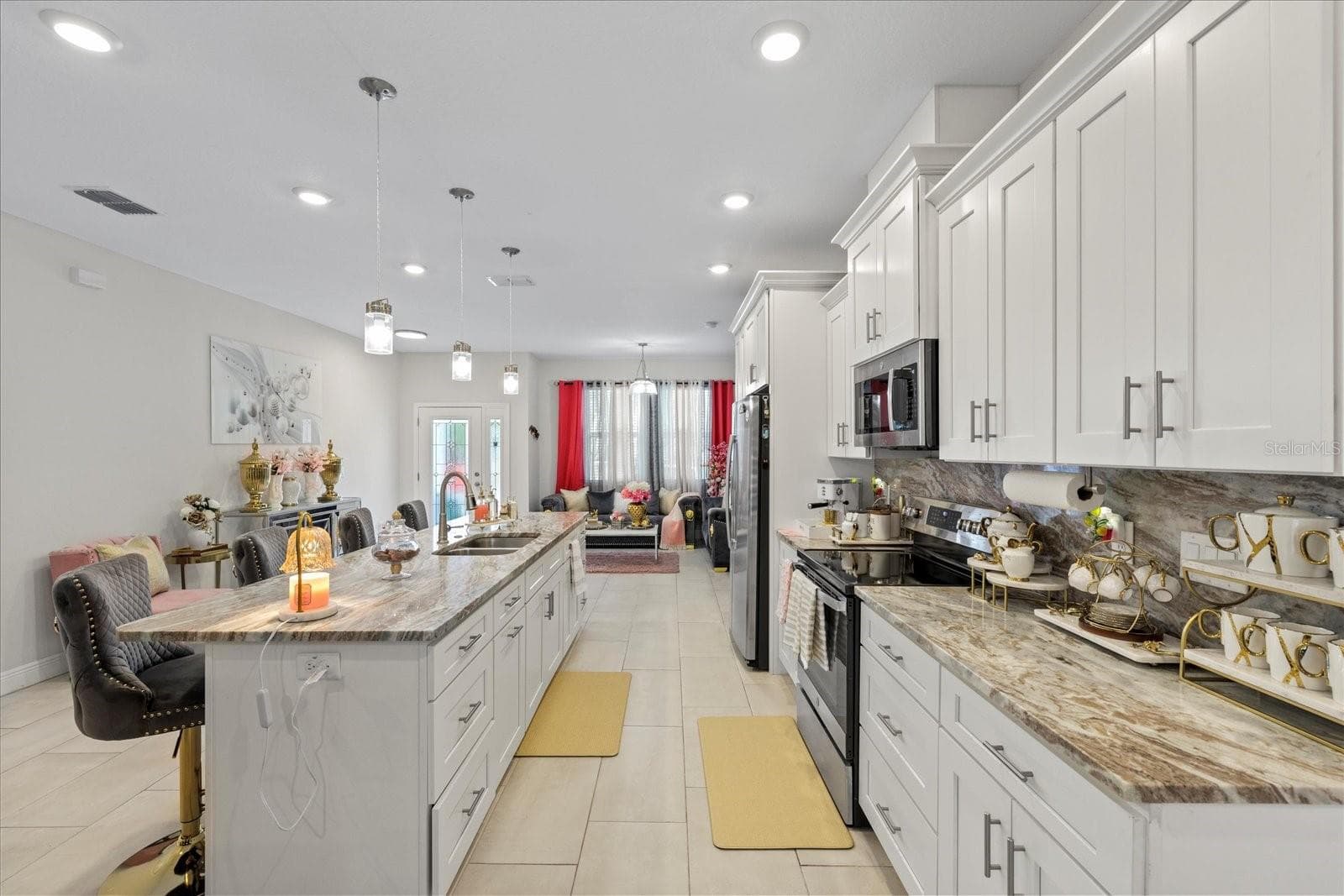 Single Family Residence at 19212 SUNLAKE BLVD, LUTZ, photo 17 of 31