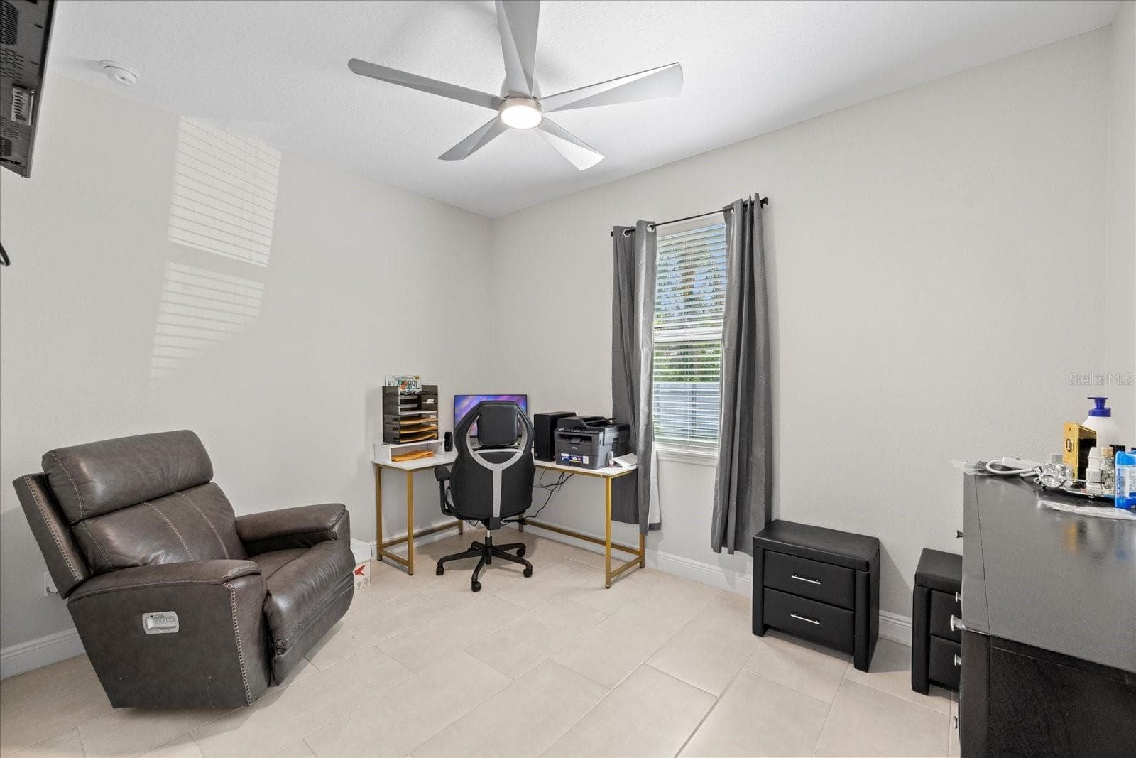 Single Family Residence at 19212 SUNLAKE BLVD, LUTZ, photo 21 of 31