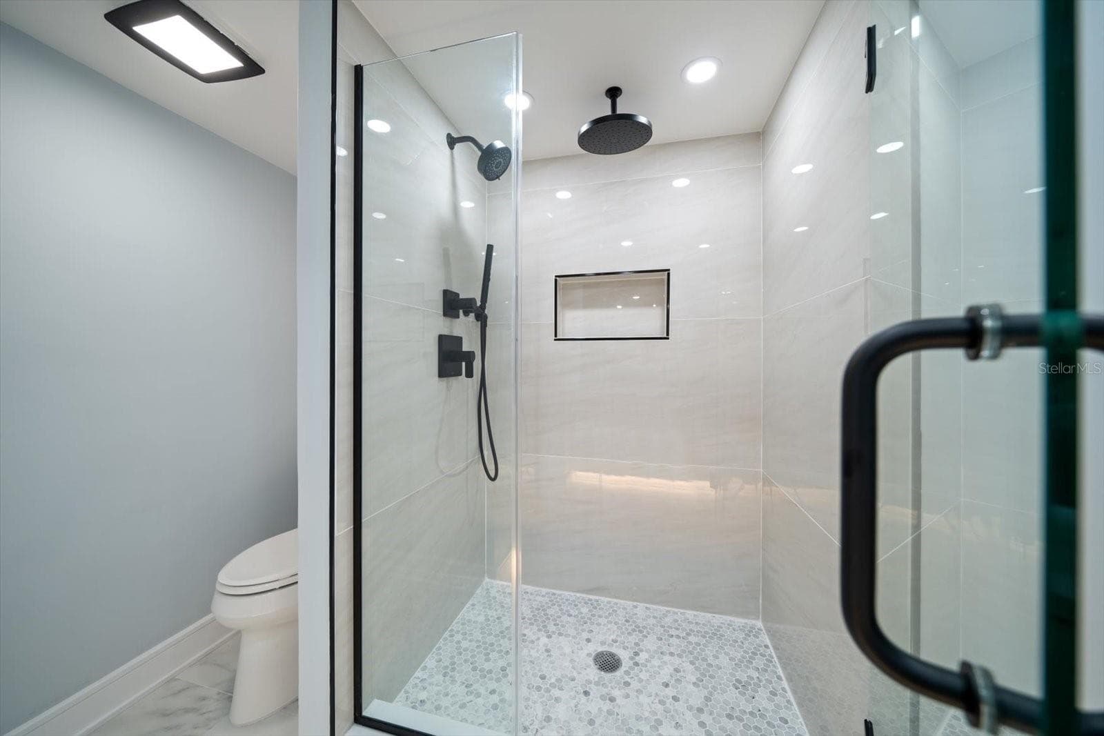 Condominium at 1400 GULF BLVD #804, CLEARWATER BEACH, photo 17 of 43