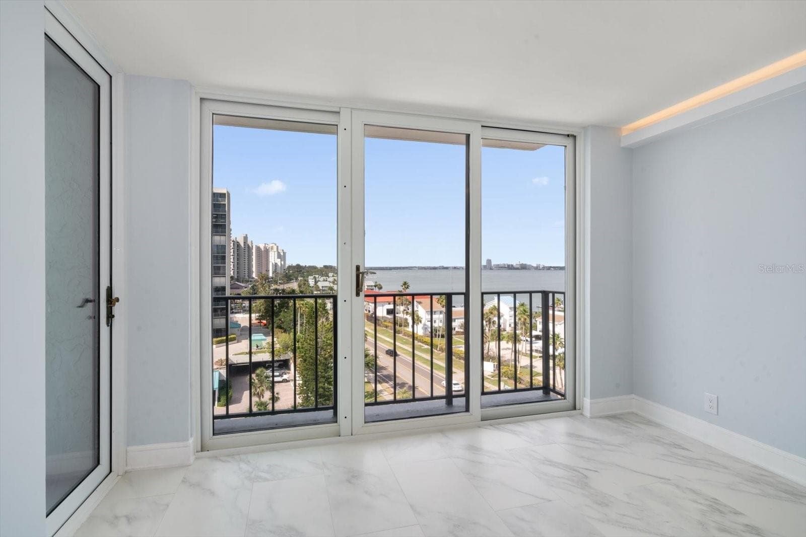 Condominium at 1400 GULF BLVD #804, CLEARWATER BEACH, photo 12 of 43